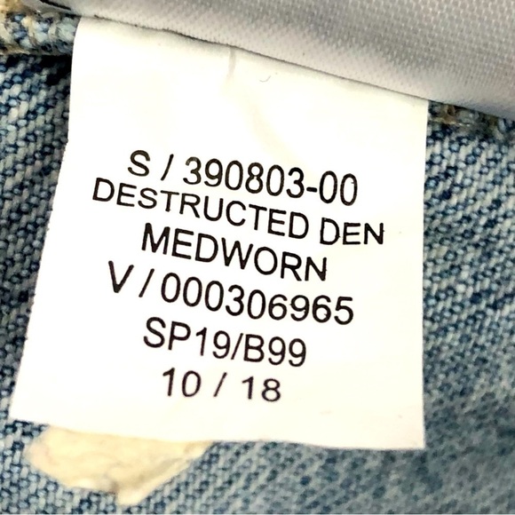 Old Navy Destructed Distressed worn Denim Jacket size large Tall - Picture 10 of 16